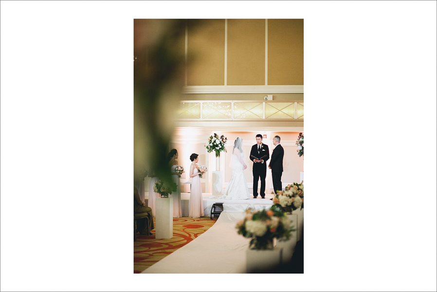 joyce&william_jw_marriott_fine_art_wedding_blog-1087