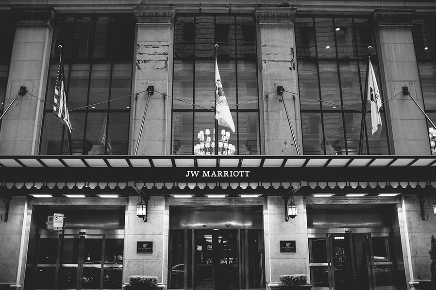 joyce&william_jw_marriott_fine_art_wedding_blog-1165