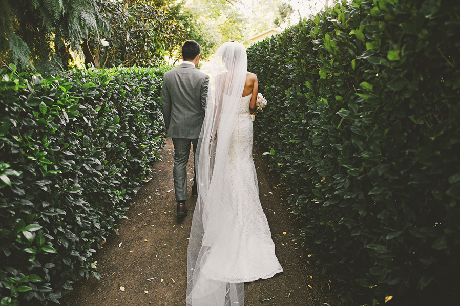 SONOMA, CA – Cornerstone Gardens – Kathleen & Jimmy Wedding