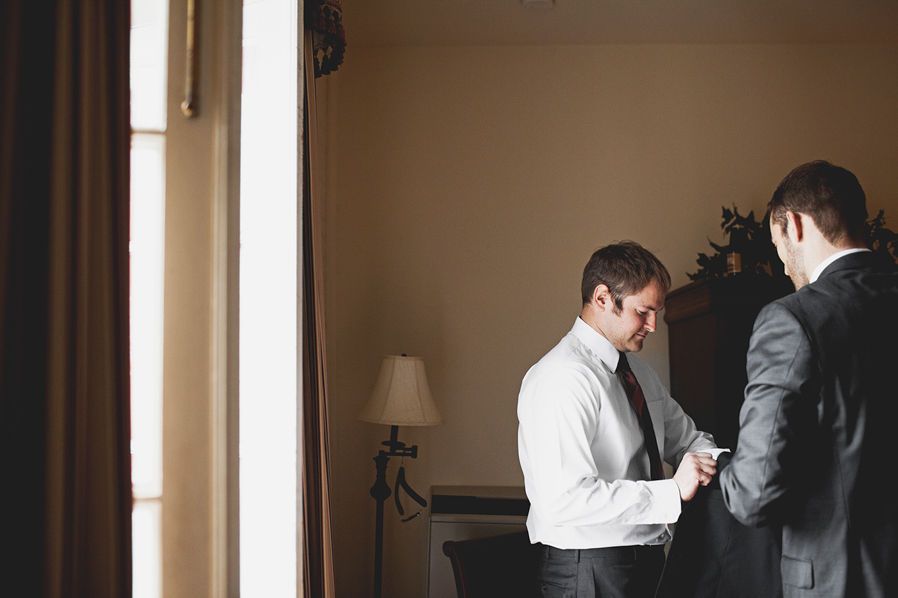 erin&ben_new_orleans_beauregard-keyes_house_second_line_galvez_fine_art_wedding_blog-1013