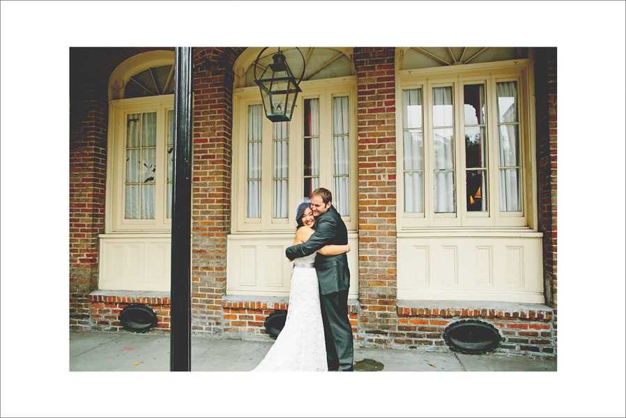 erin&ben_new_orleans_beauregard-keyes_house_second_line_galvez_fine_art_wedding_blog-1018