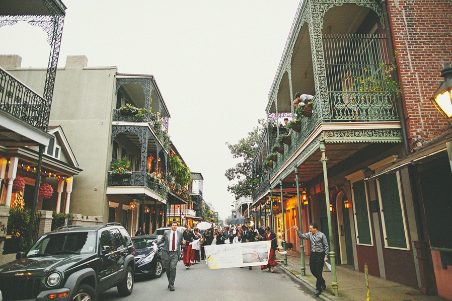 erin&ben_new_orleans_beauregard-keyes_house_second_line_galvez_fine_art_wedding_blog-1093