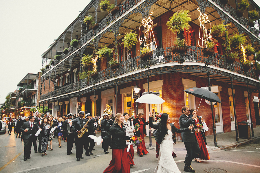 NEW ORLEANS, LA – Fine Art Wedding – Beauregard-Keyes House – Galvez Restaurant  – ERIN & BEN