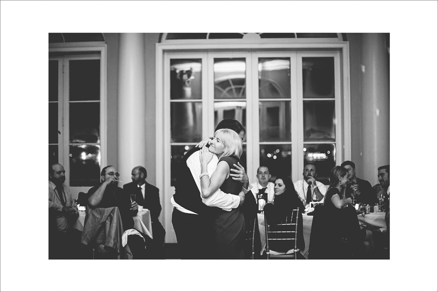 erin&ben_new_orleans_beauregard-keyes_house_second_line_galvez_fine_art_wedding_blog-1131