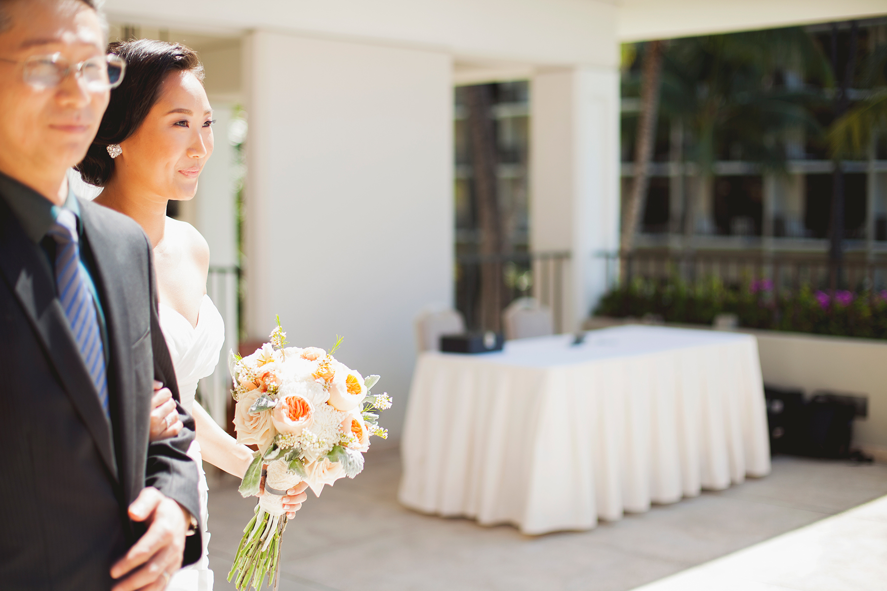 Jen&Brandon_halekulani_honolulu_hawaii_fine_art_wedding_blog-1038