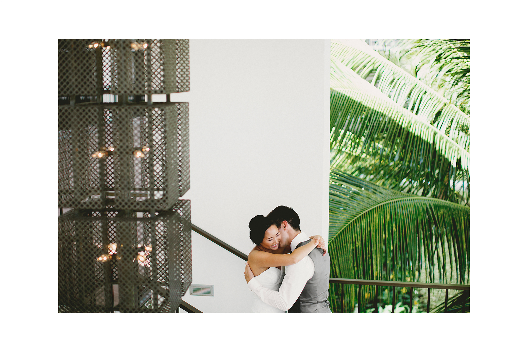 Jen&Brandon_halekulani_honolulu_hawaii_fine_art_wedding_blog-1103