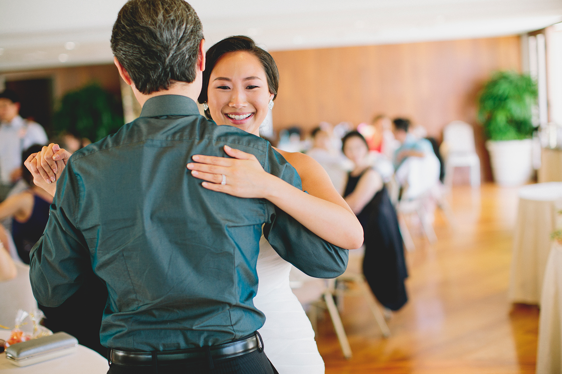 Jen&Brandon_halekulani_honolulu_hawaii_fine_art_wedding_blog-1142