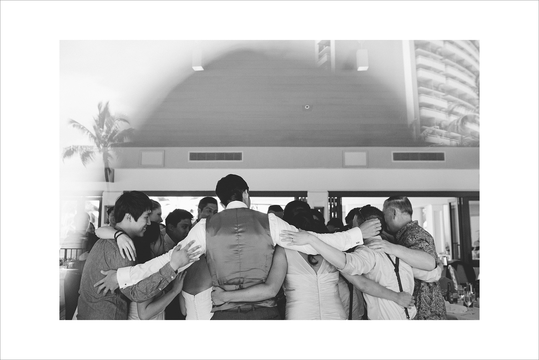 Jen&Brandon_halekulani_honolulu_hawaii_fine_art_wedding_blog-1154