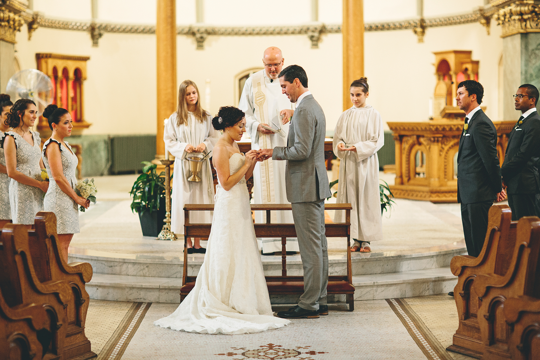 erica&michael_bridgeport_art_center_wedding-1039