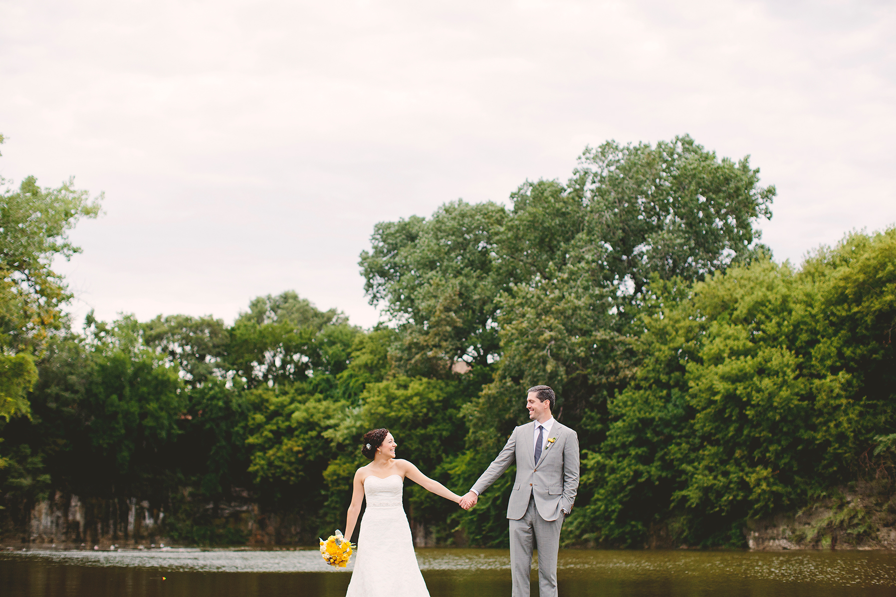 erica&michael_bridgeport_art_center_wedding-1064