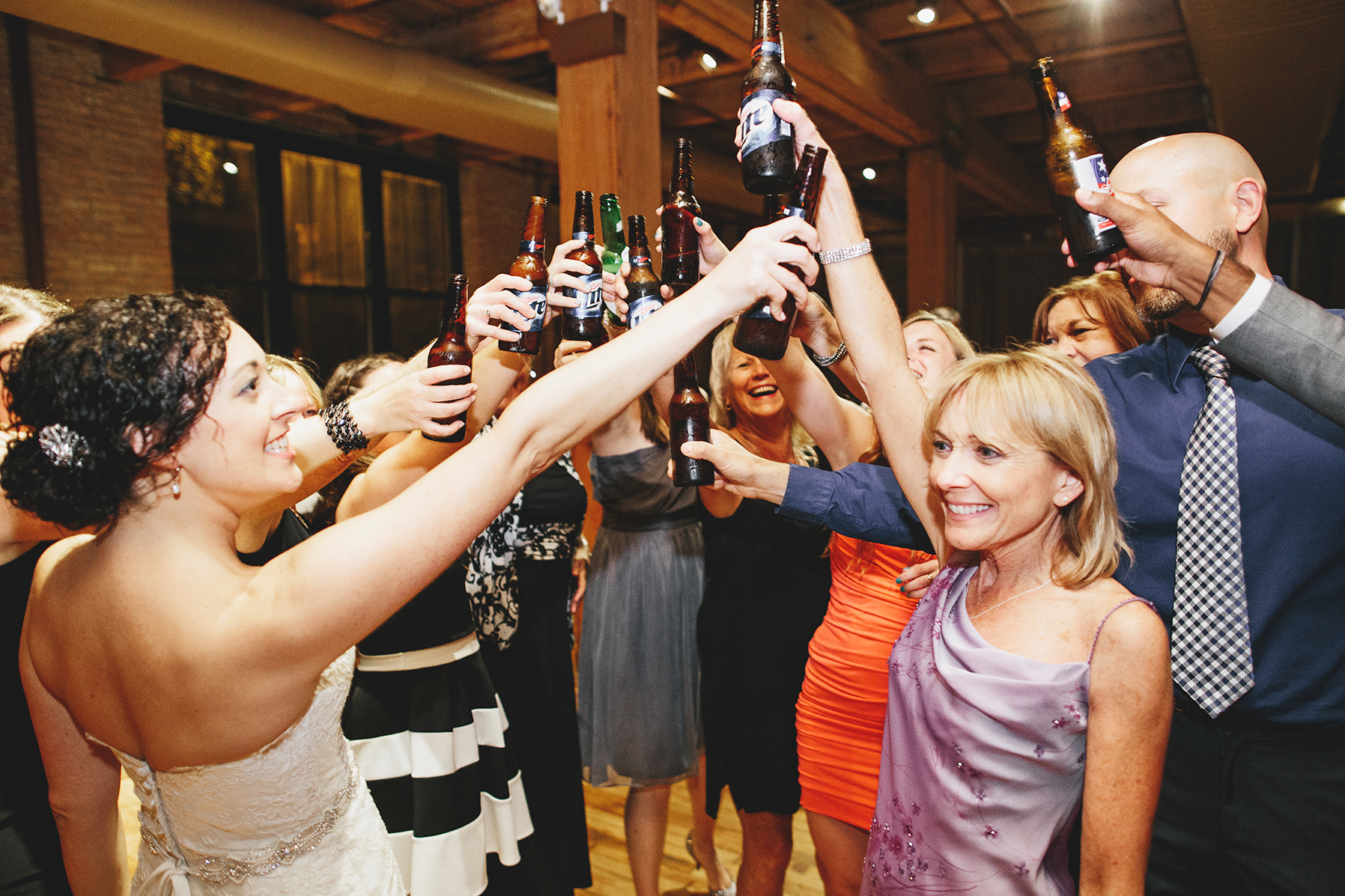 erica&michael_bridgeport_art_center_wedding-1122