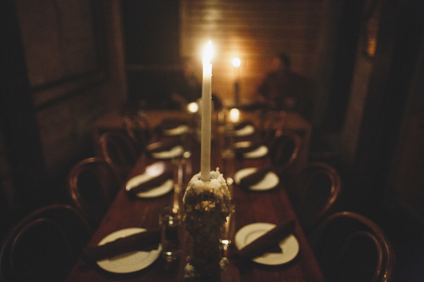 danielle&rob_chicago_cultural_center_ada_street_engagement_session-1031