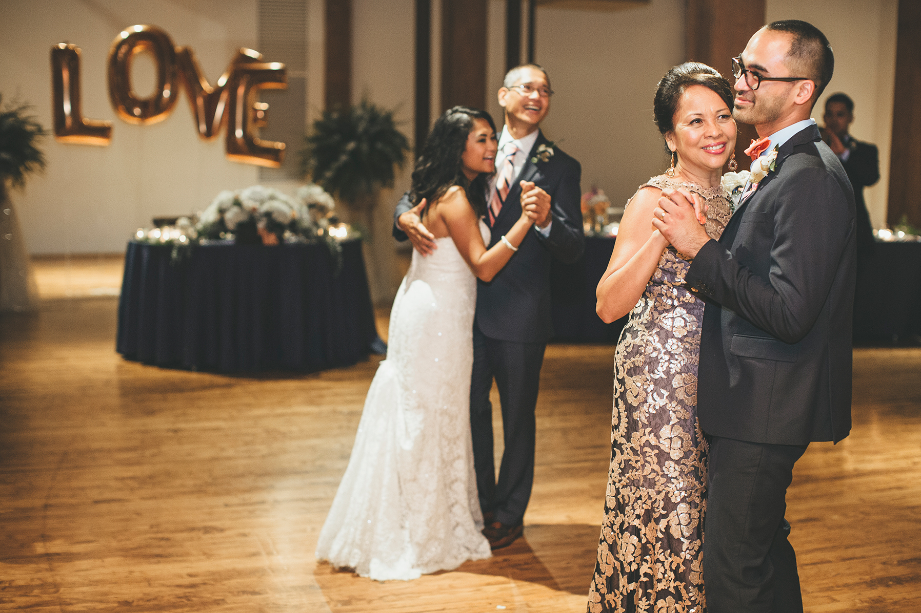 jen&josh_bridgeport_art_center_wedding-1124