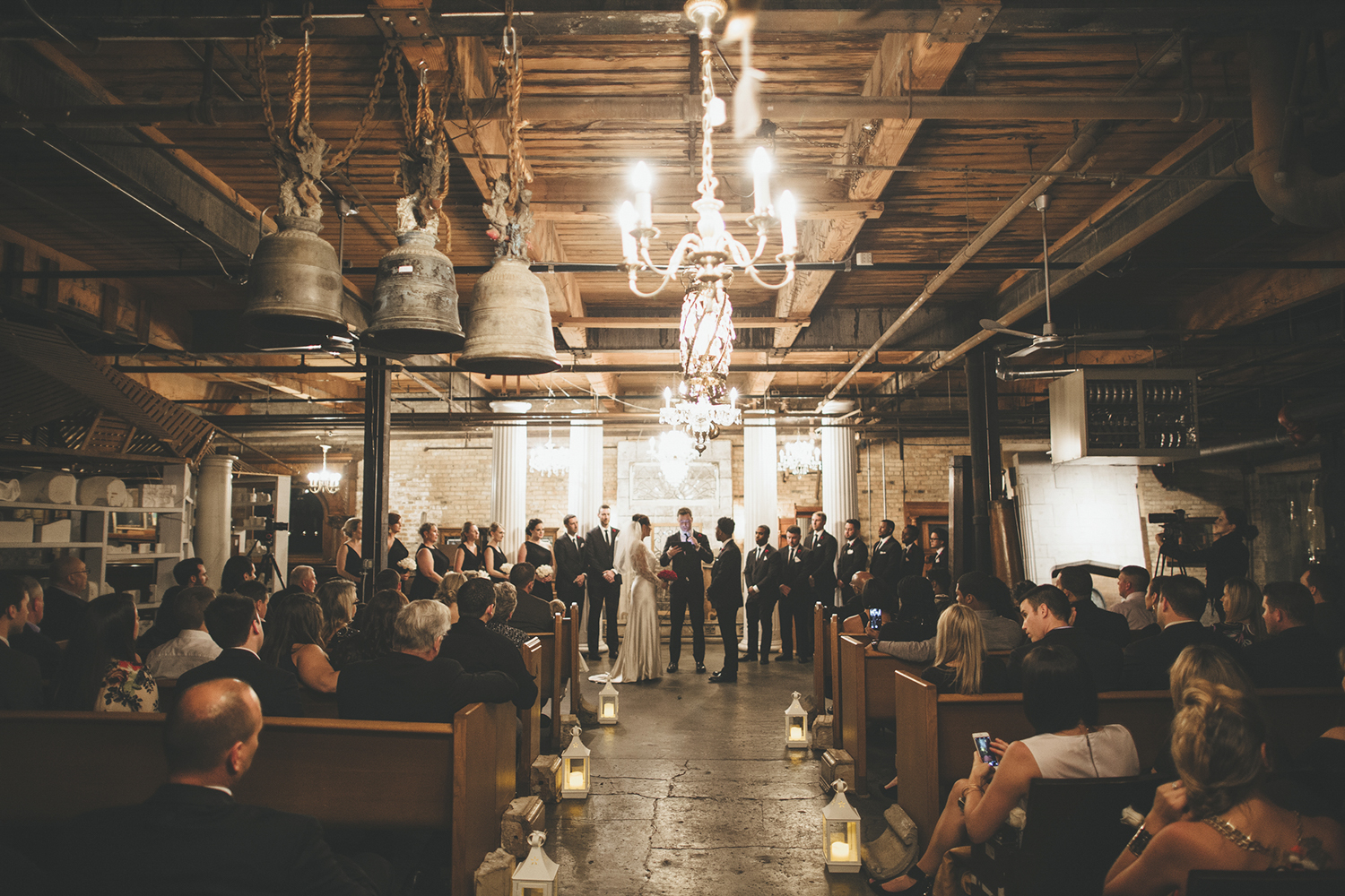 SALVAGE_ONE_WEDDING_MOLLY_KEVIN-1105