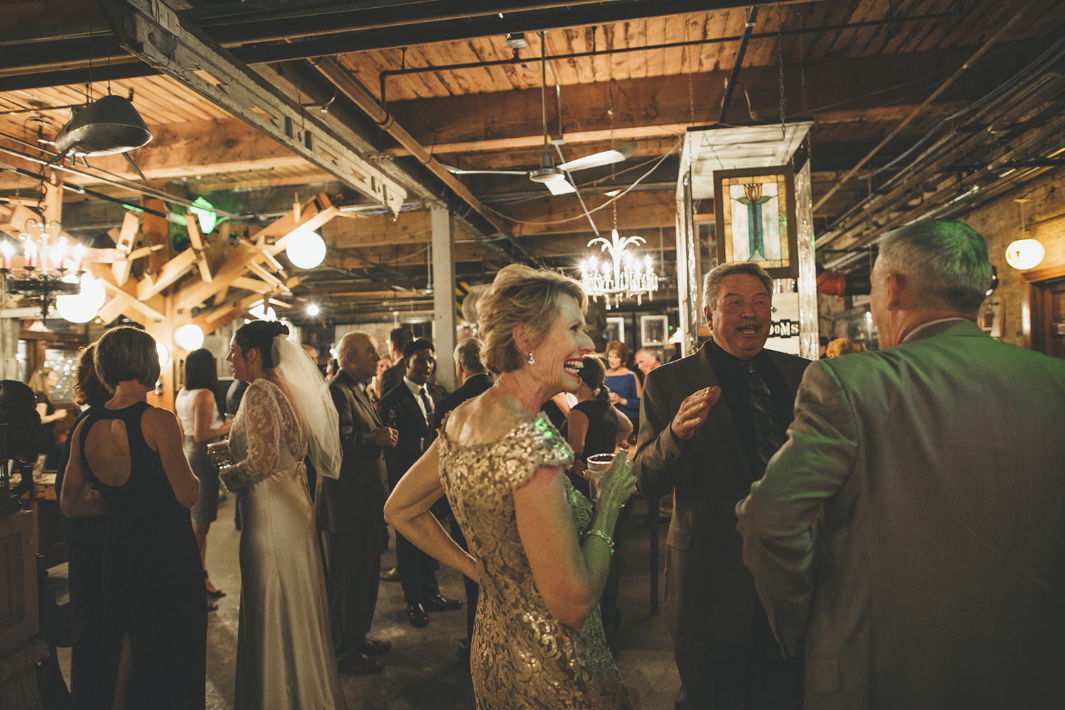 SALVAGE_ONE_WEDDING_MOLLY_KEVIN-1121