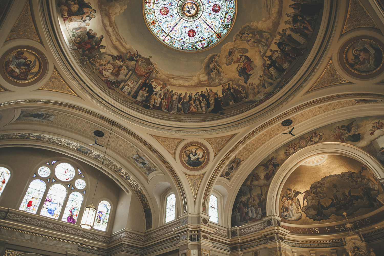 MARYLOU&JOSHUA_LOEWS_CHICAGO_ST_HYACINTH-1070