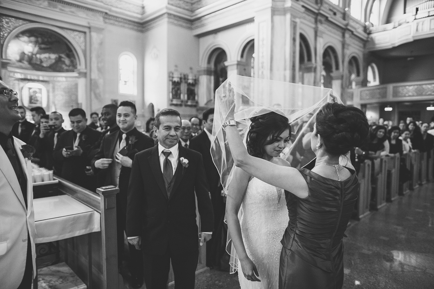 MARYLOU&JOSHUA_LOEWS_CHICAGO_ST_HYACINTH-1077