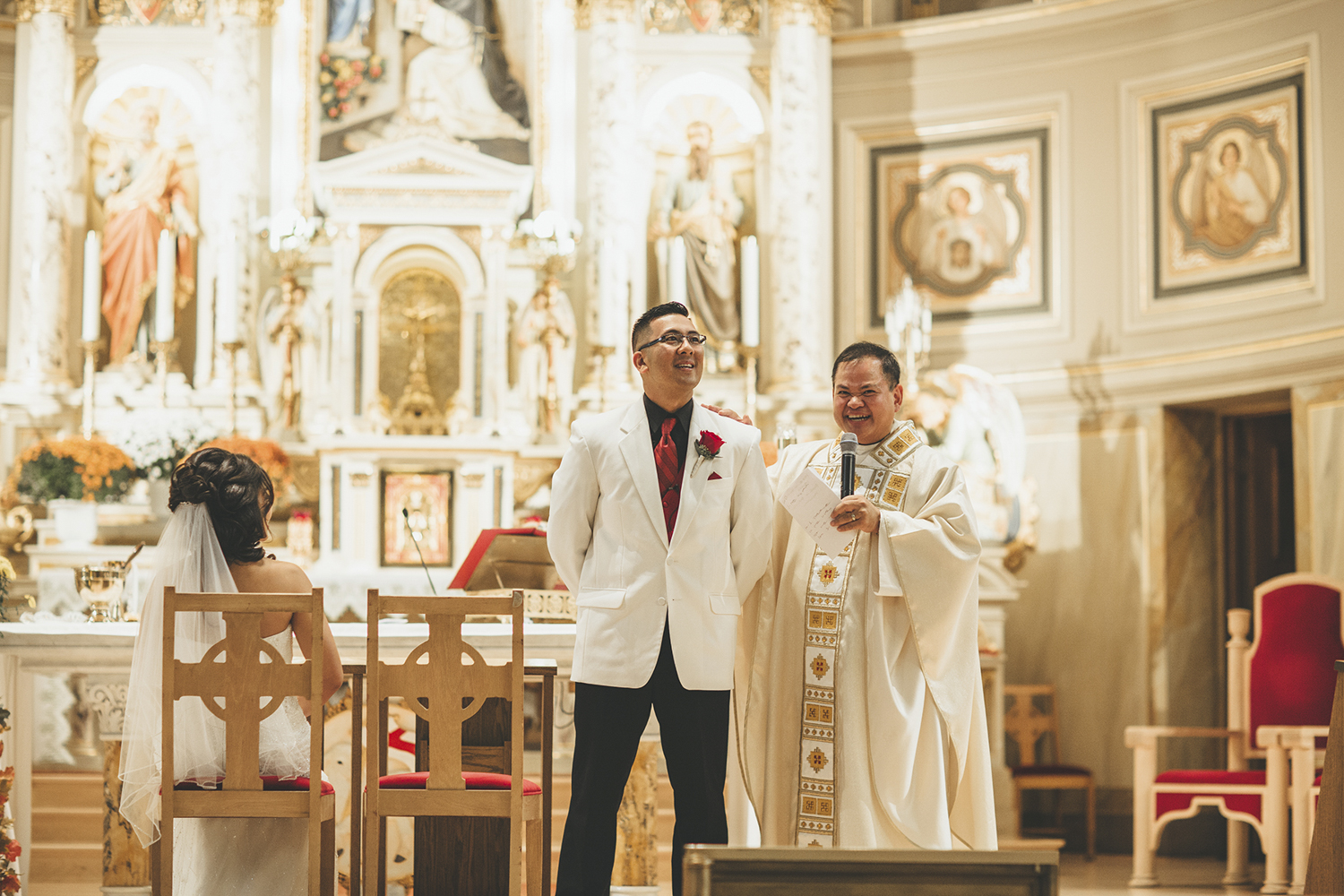 MARYLOU&JOSHUA_LOEWS_CHICAGO_ST_HYACINTH-1090