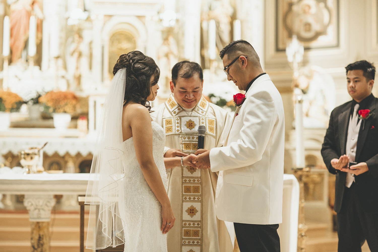 MARYLOU&JOSHUA_LOEWS_CHICAGO_ST_HYACINTH-1096