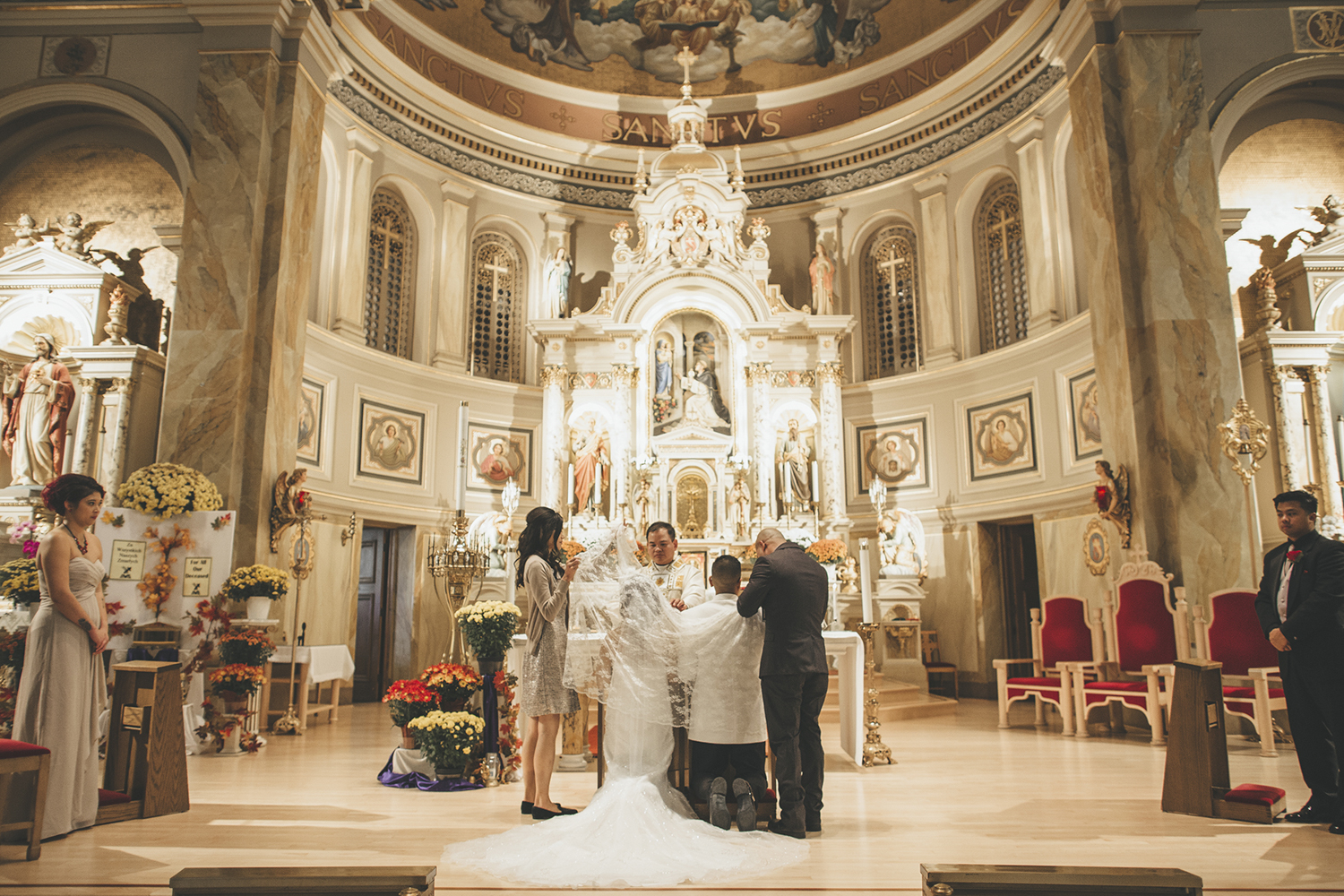 MARYLOU&JOSHUA_LOEWS_CHICAGO_ST_HYACINTH-1101