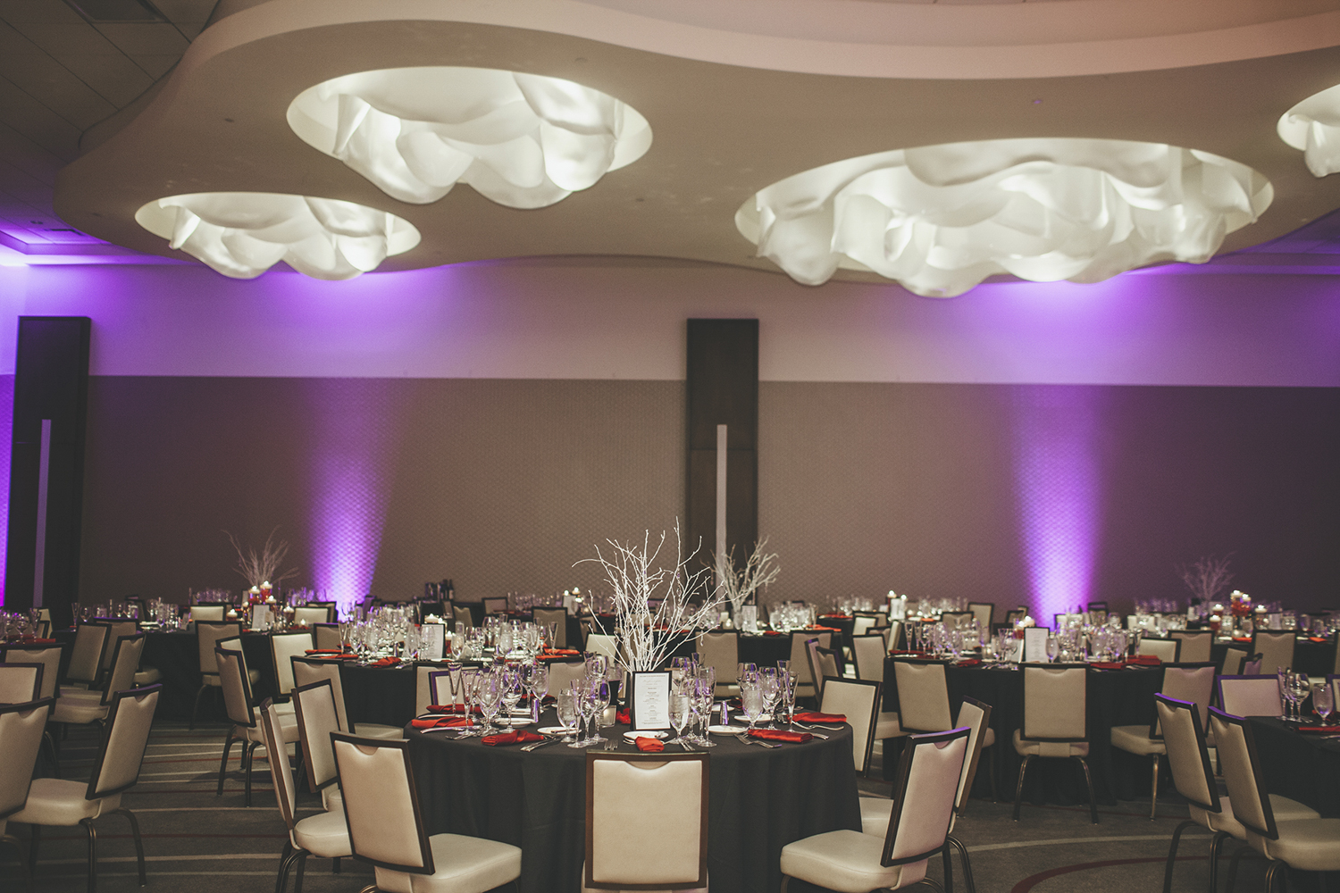 MARYLOU&JOSHUA_LOEWS_CHICAGO_ST_HYACINTH-1137