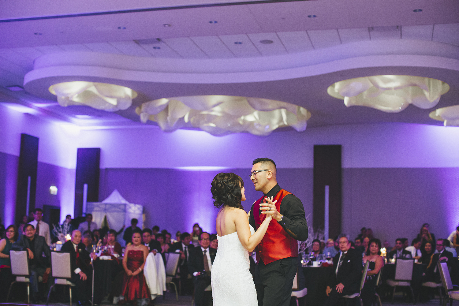 MARYLOU&JOSHUA_LOEWS_CHICAGO_ST_HYACINTH-1173