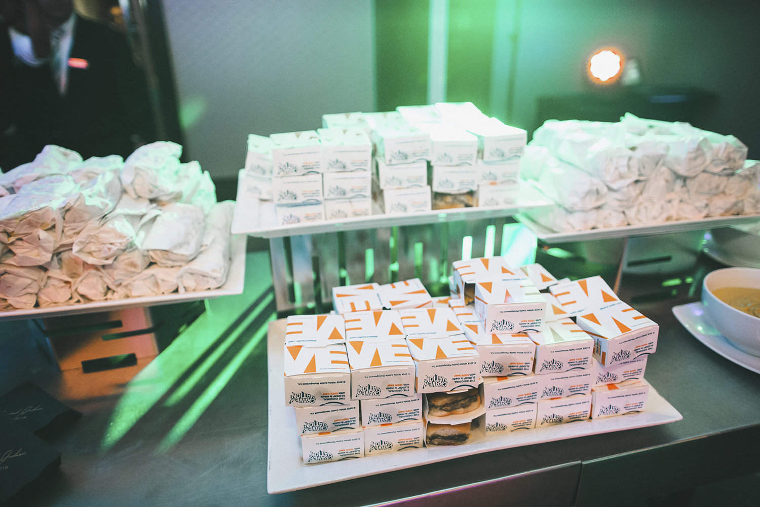 MARYLOU&JOSHUA_LOEWS_CHICAGO_ST_HYACINTH-1198