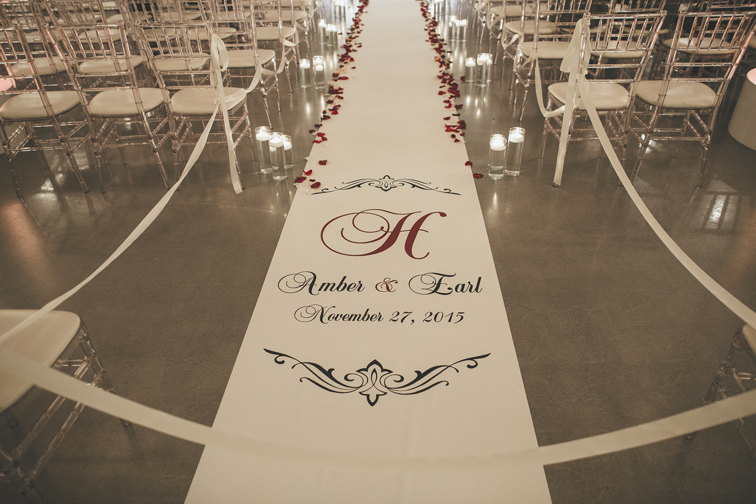 AMBER&EARL_WEDDING_ROOM1520-1052