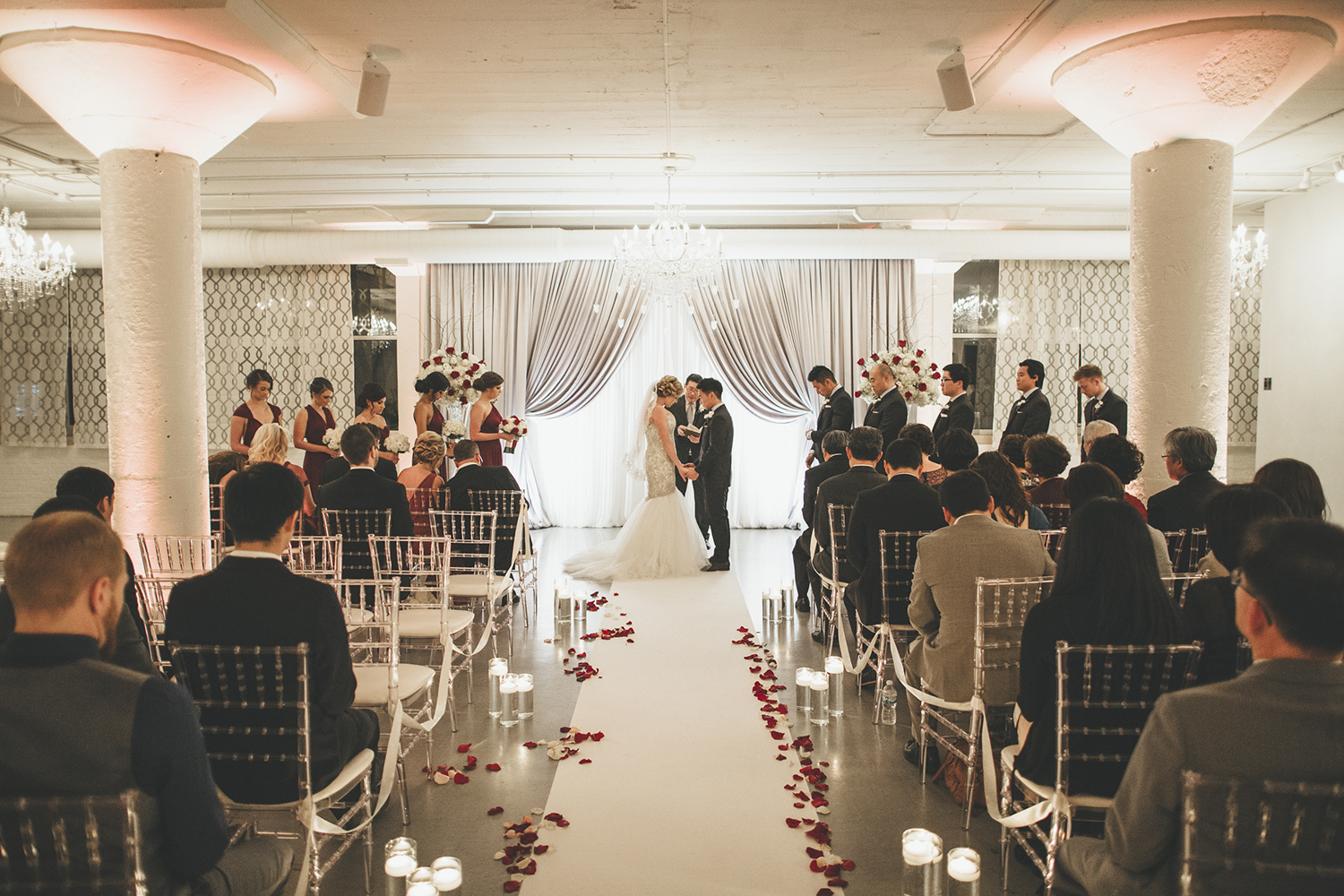 AMBER&EARL_WEDDING_ROOM1520-1069