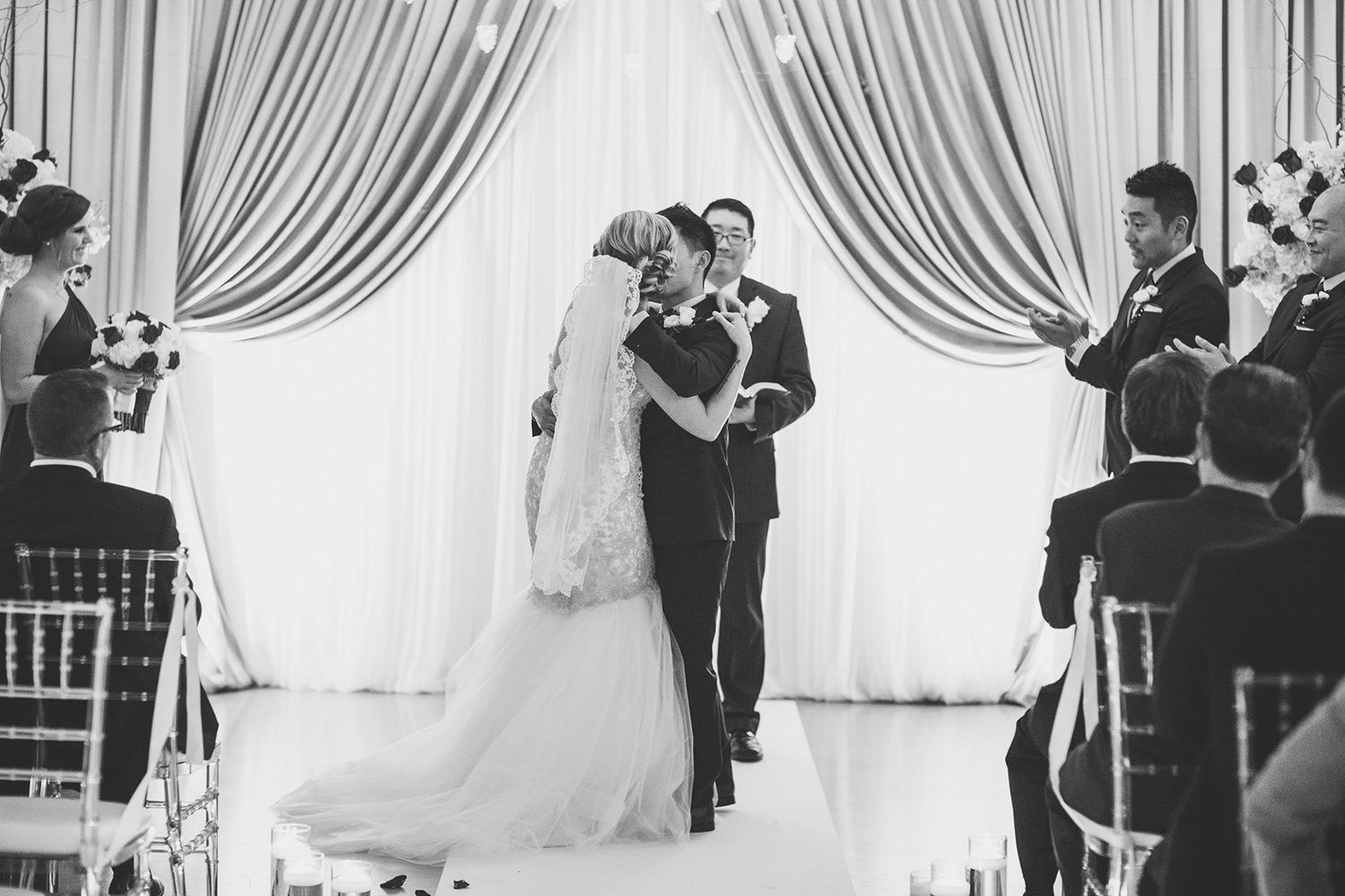 AMBER&EARL_WEDDING_ROOM1520-1070