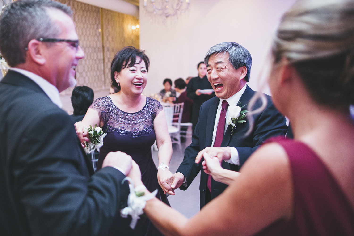 AMBER&EARL_WEDDING_ROOM1520-1115