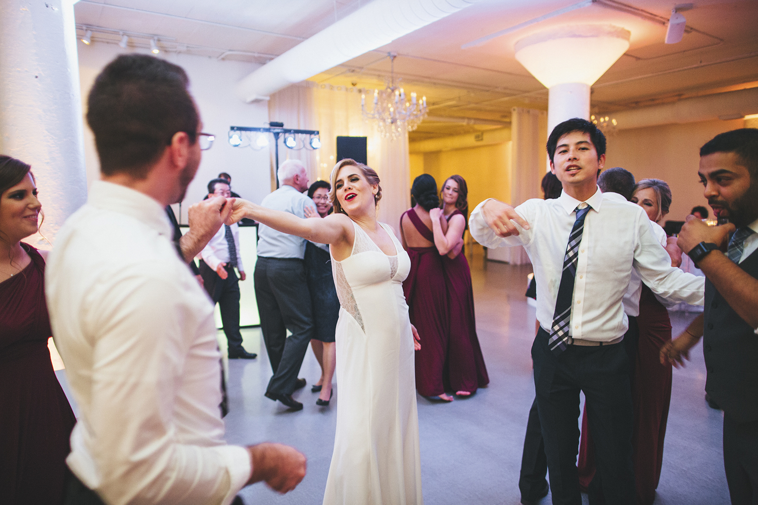 AMBER&EARL_WEDDING_ROOM1520-1116