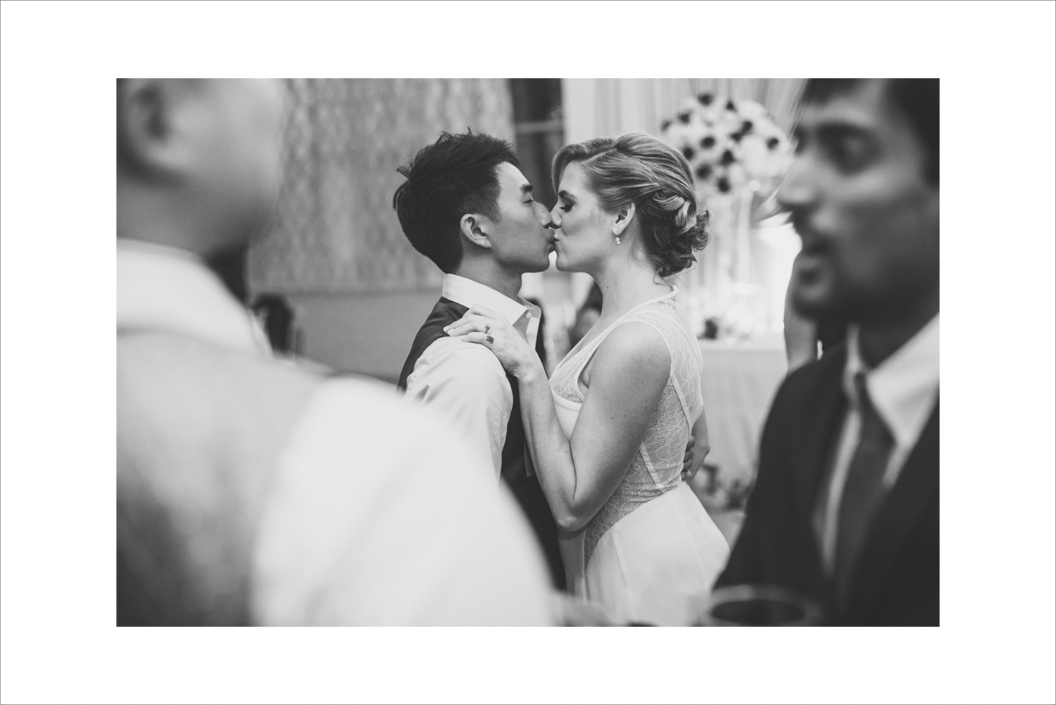 AMBER&EARL_WEDDING_ROOM1520-1118