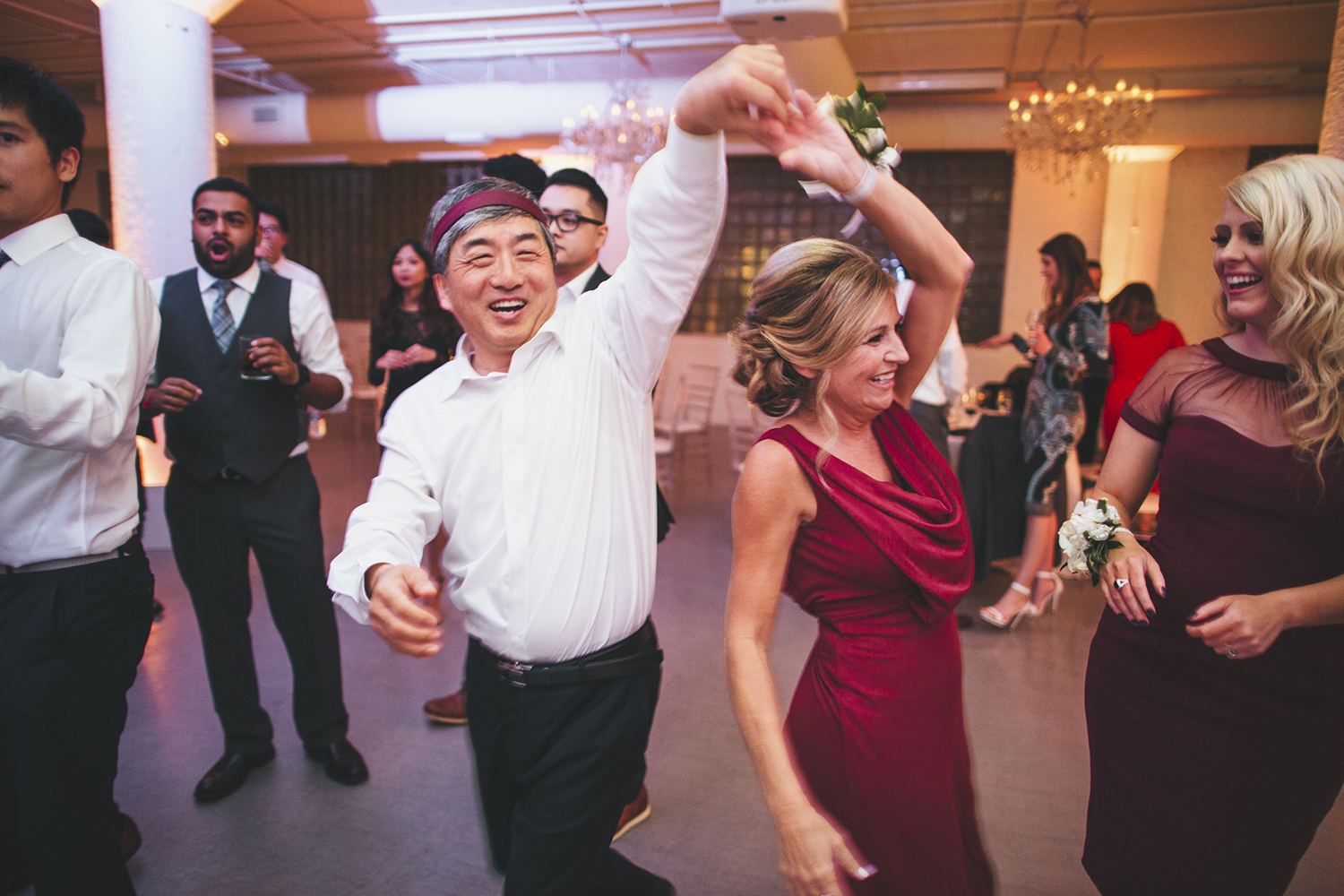 AMBER&EARL_WEDDING_ROOM1520-1120