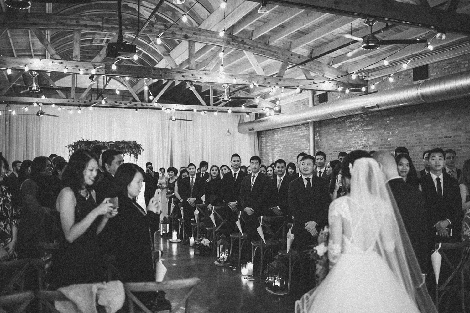 junkaz_loft_on_lake_wedding-1097