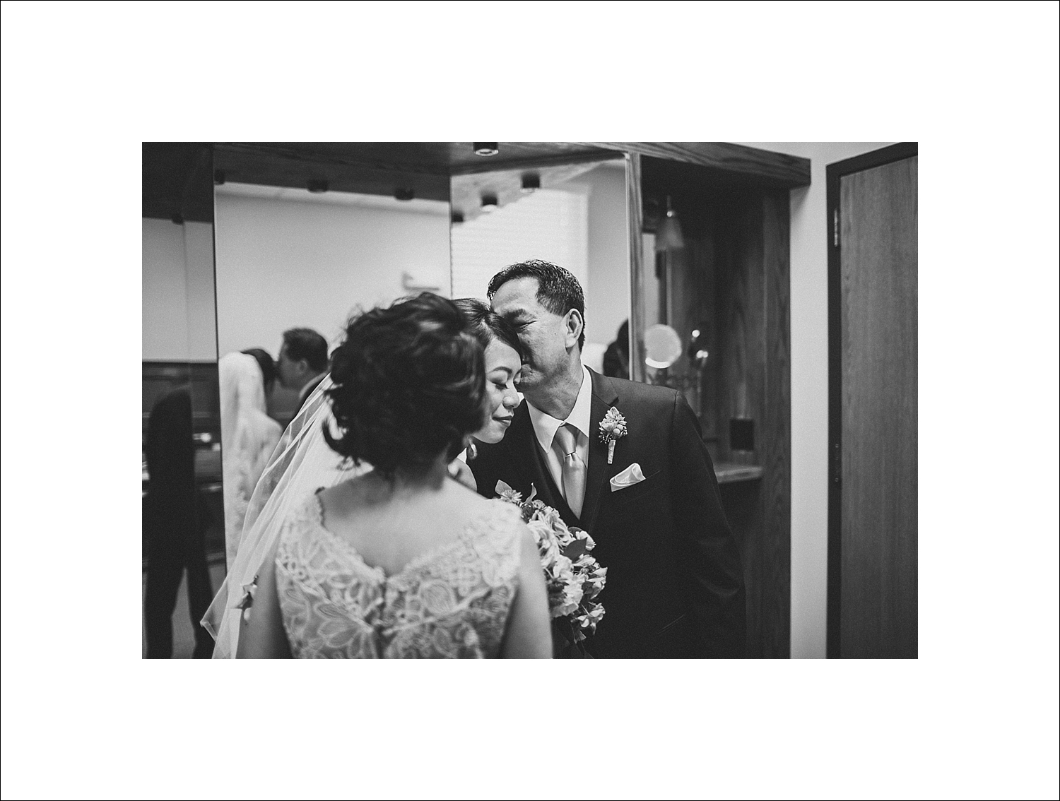 ellyn_carlo_independence_grove_forest_preserve_wedding-4046