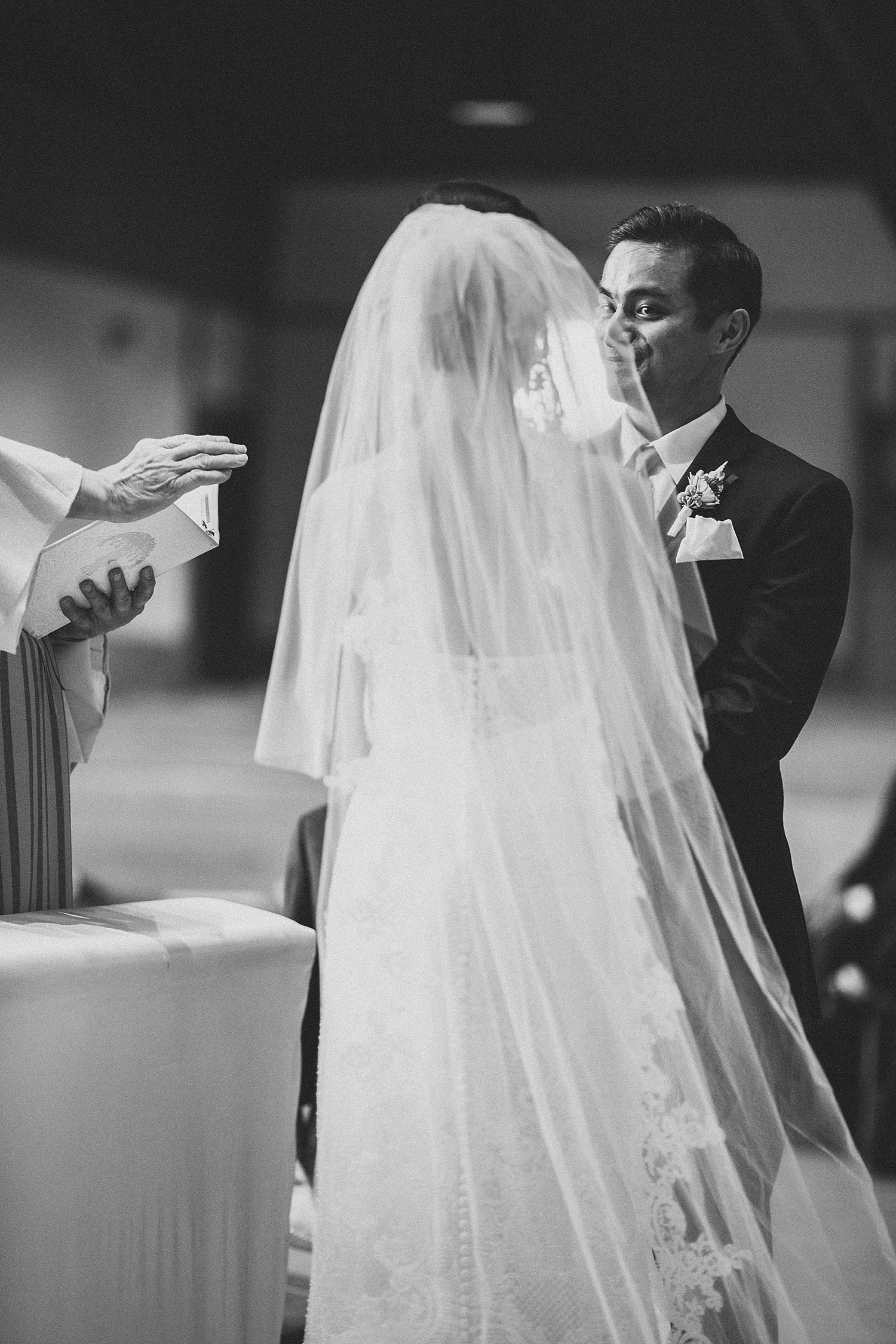 ellyn_carlo_independence_grove_forest_preserve_wedding-4068