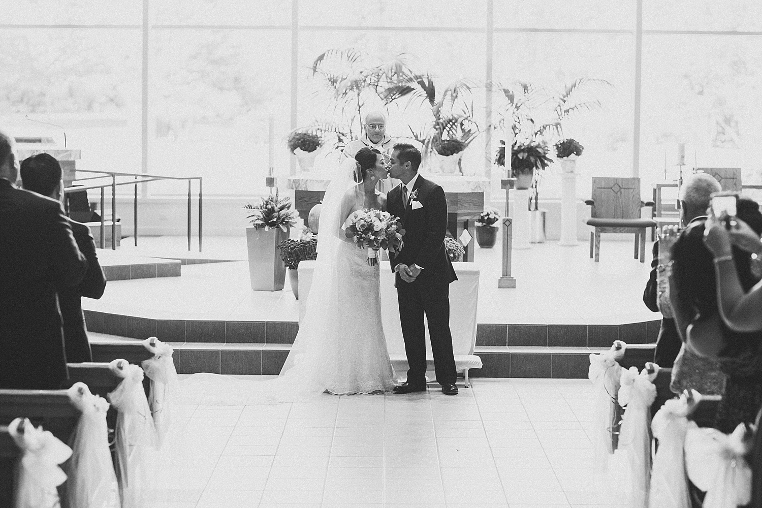 ellyn_carlo_independence_grove_forest_preserve_wedding-4082