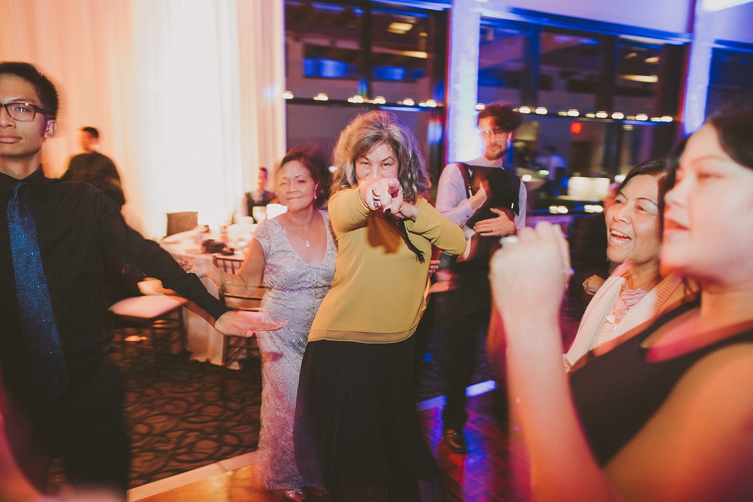 ellyn_carlo_independence_grove_forest_preserve_wedding-4163