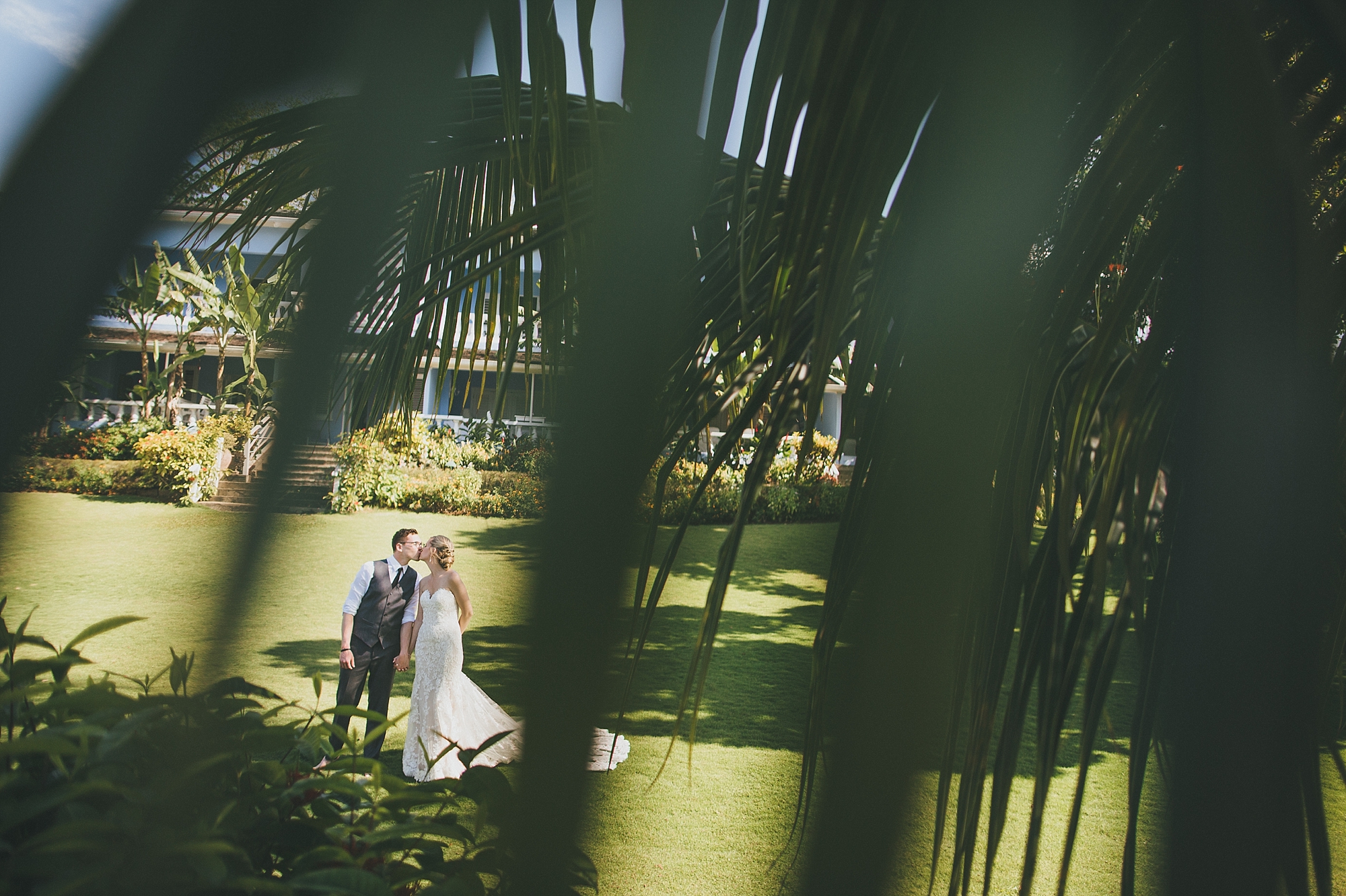 joslyn&brandon_jamaica_inn_wedding-1042