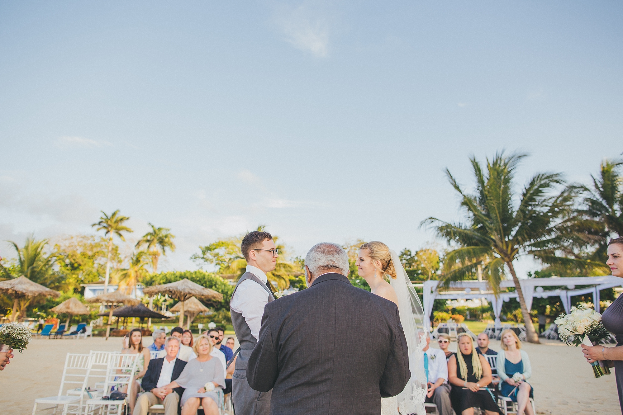 joslyn&brandon_jamaica_inn_wedding-1071