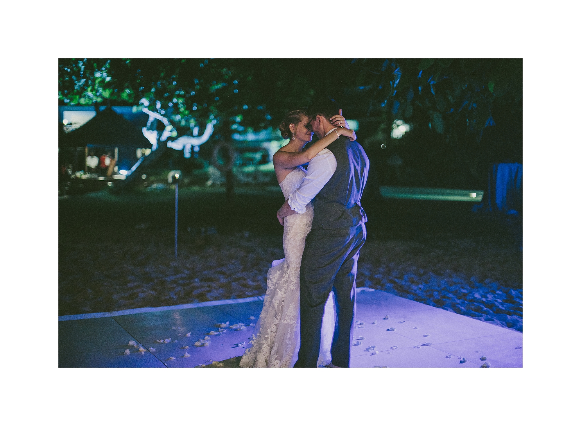 joslyn&brandon_jamaica_inn_wedding-1123