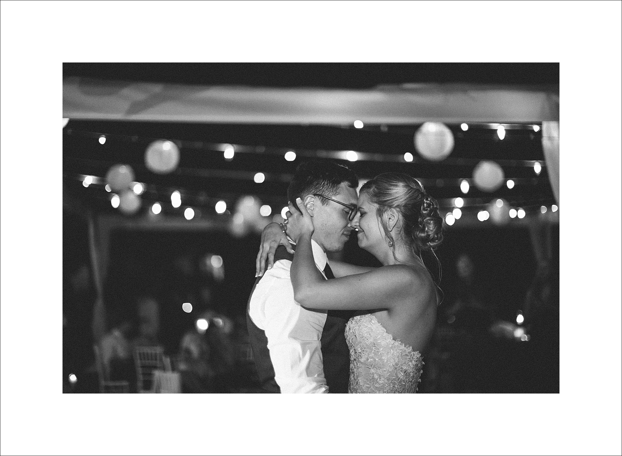 joslyn&brandon_jamaica_inn_wedding-1124