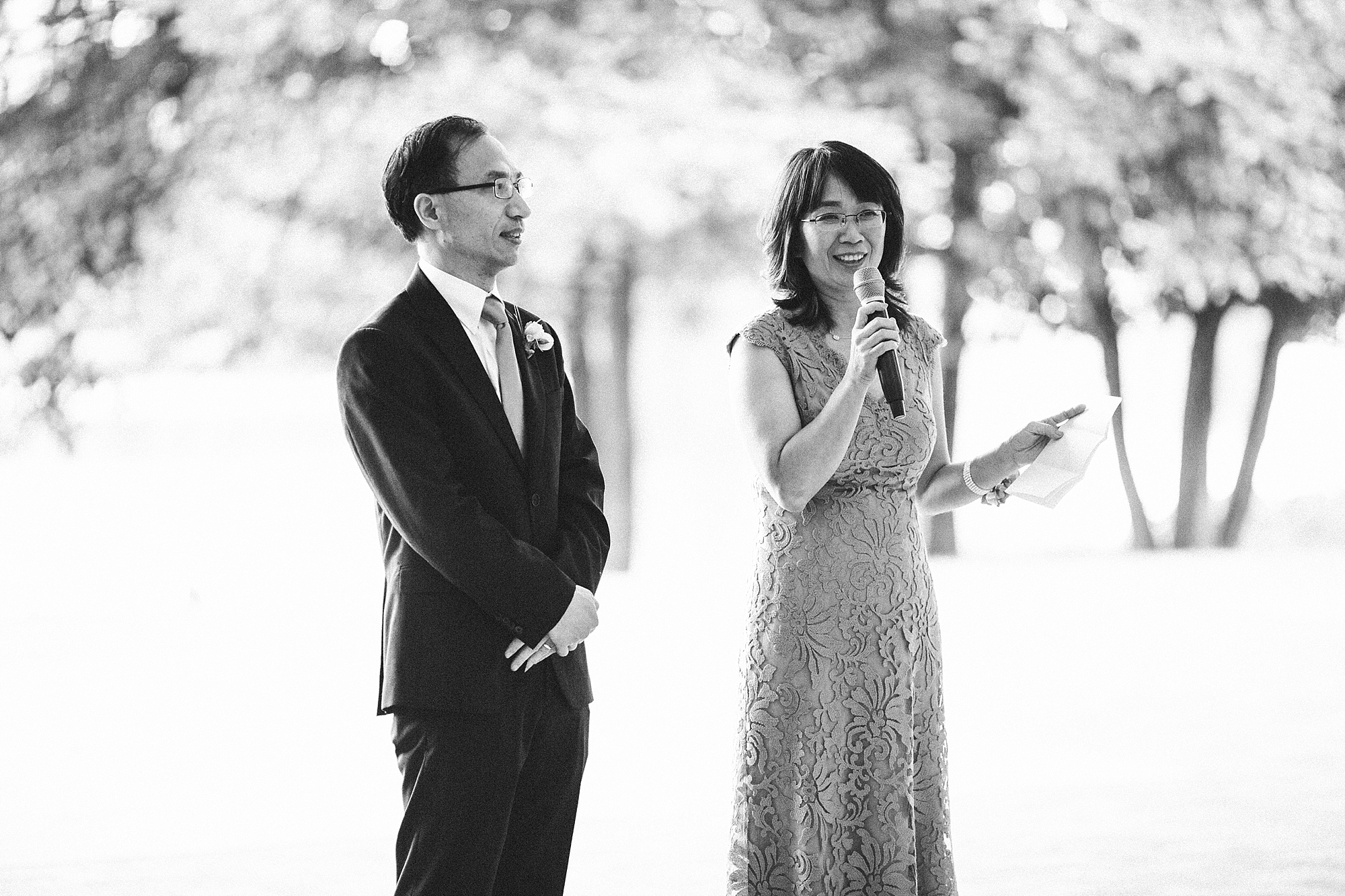 jeanette&david_chicago_botanic_gardens_wedding_blog-1125