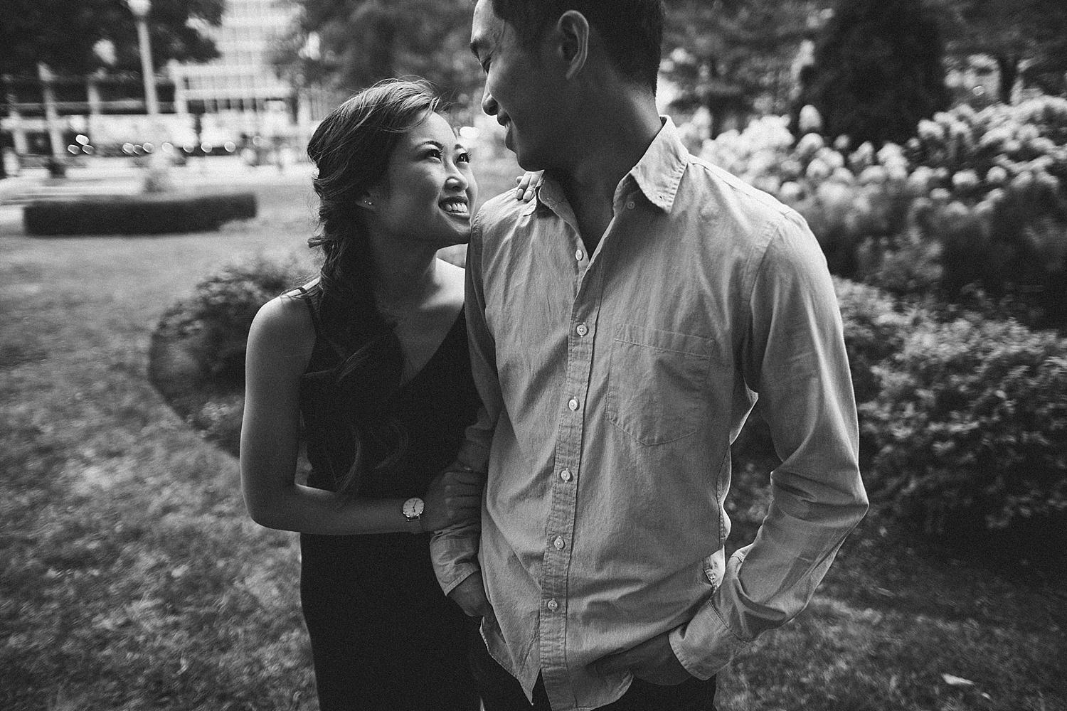 vivianne&timme_south_loop_hero_coffee_bar_engagement_blog-1007