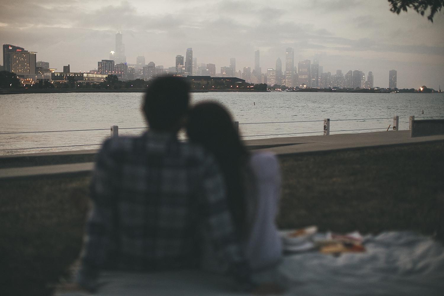 vivianne&timme_south_loop_hero_coffee_bar_engagement_blog-1037