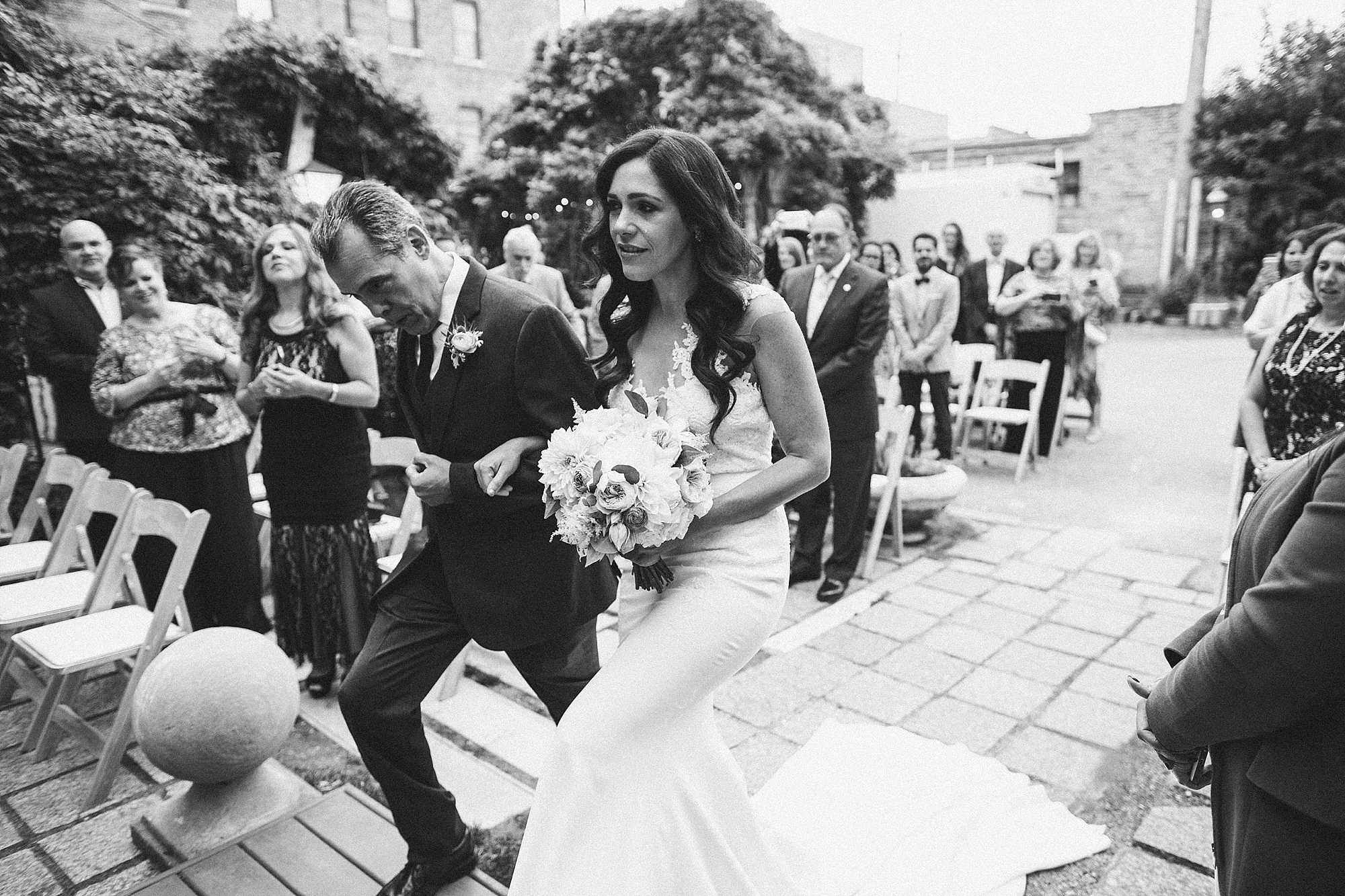 lizette&juancarlos_wedding_feat_blog-1038