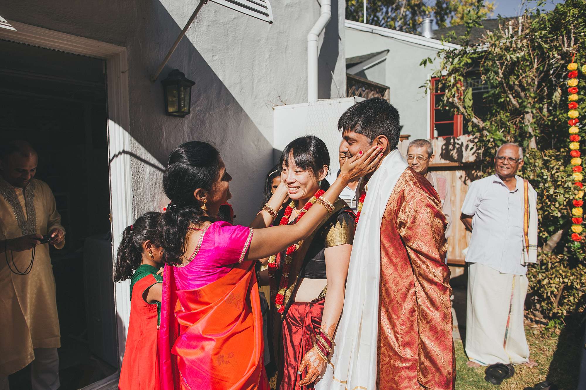 theresa&hemant_lawrence_hall_of_sciences_wedding_feature-1038