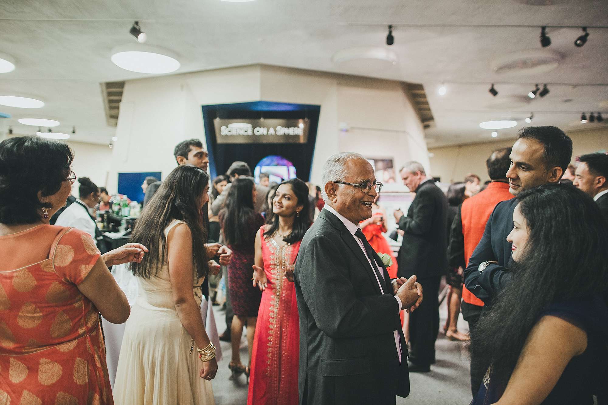 theresa&hemant_lawrence_hall_of_sciences_wedding_feature-1125