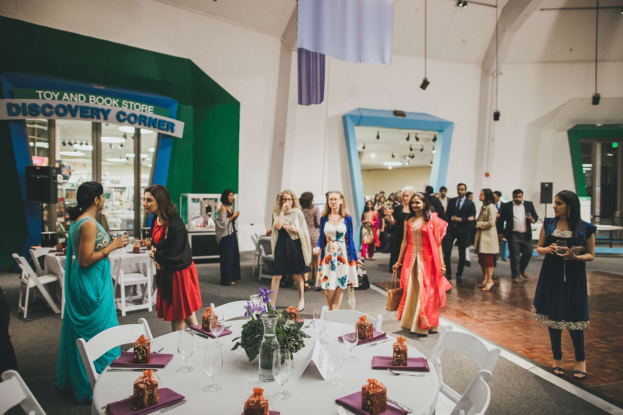 theresa&hemant_lawrence_hall_of_sciences_wedding_feature-1137